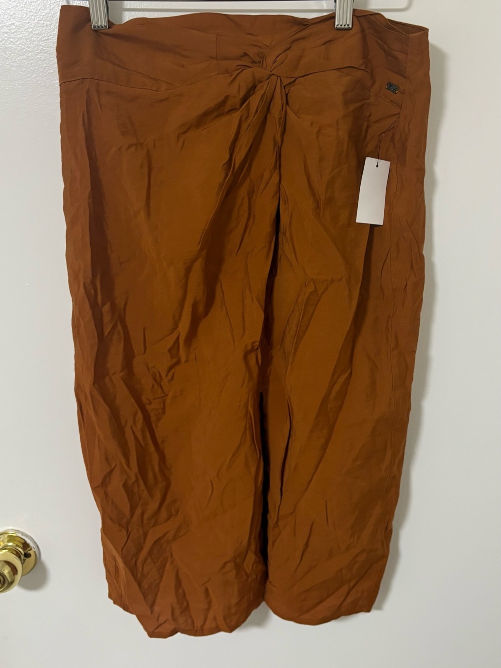 Mexx Skirt Chinos in Rust Brown with Front Knot
